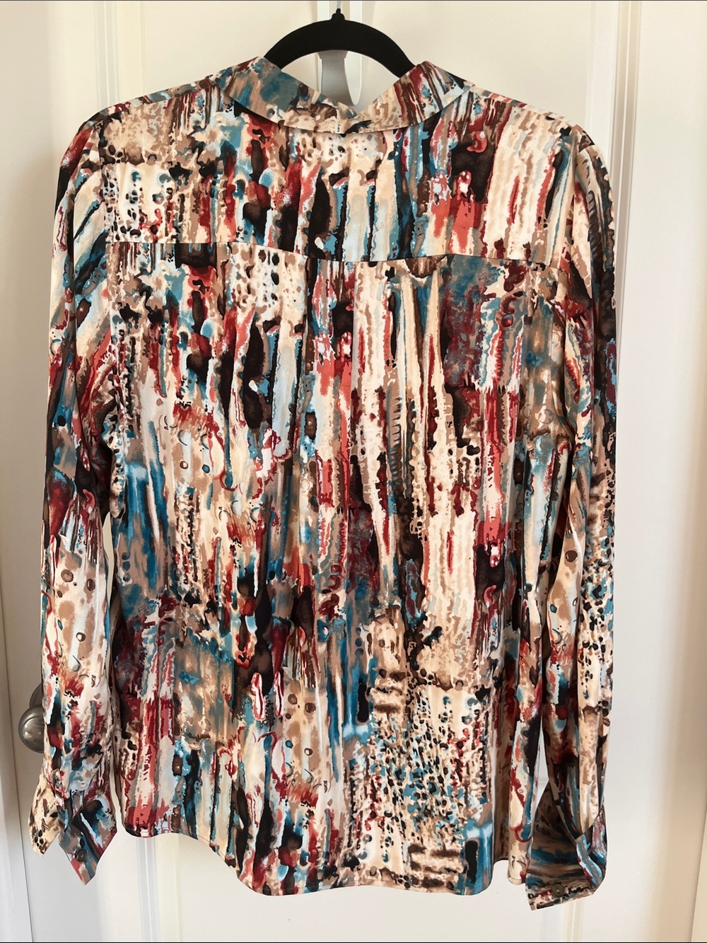 Reflections Abstract Print Button-Up Blouse - Picture 3 of 5